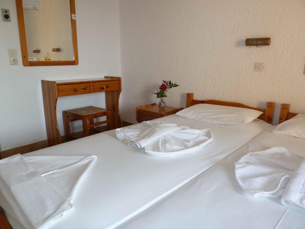 Paris Beach Hotel Iräon Habitación foto